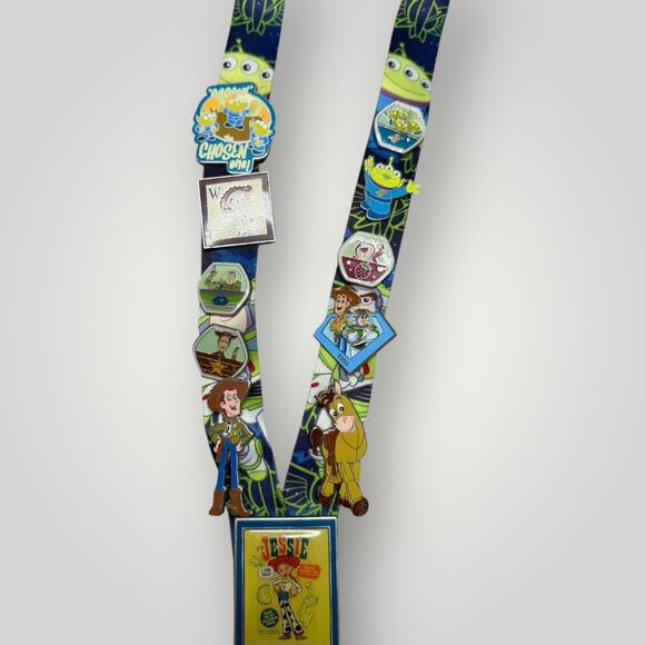 Disney Parks & Pixar 28 Pin Lot - Toy Story, NBC, Star Wars, Jungle Book... - Picture 2 of 10